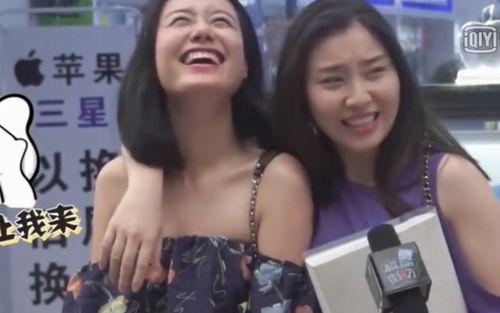 街头采访爆料女生视频下载,女生视频下载背后的真相曝光 第1张 街头采访爆料女生视频下载,女生视频下载背后的真相曝光 第1张